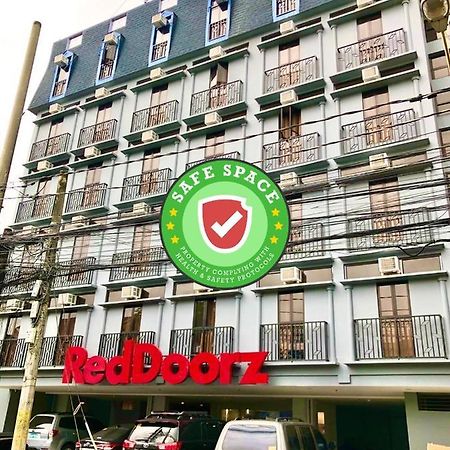 Reddoorz Plus @ Jardin Suites Guadalupe Nuevo Mandaluyong Extérieur photo