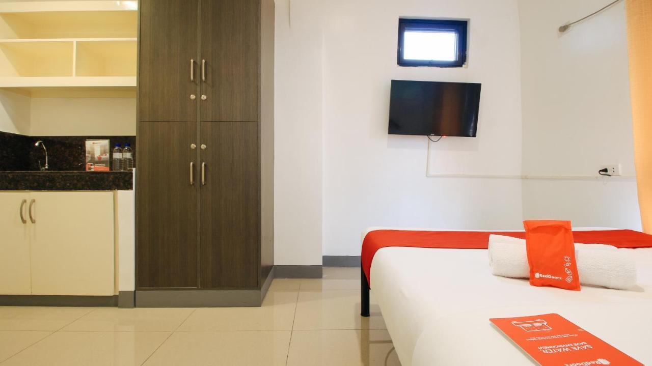 Reddoorz Plus @ Jardin Suites Guadalupe Nuevo Mandaluyong Extérieur photo