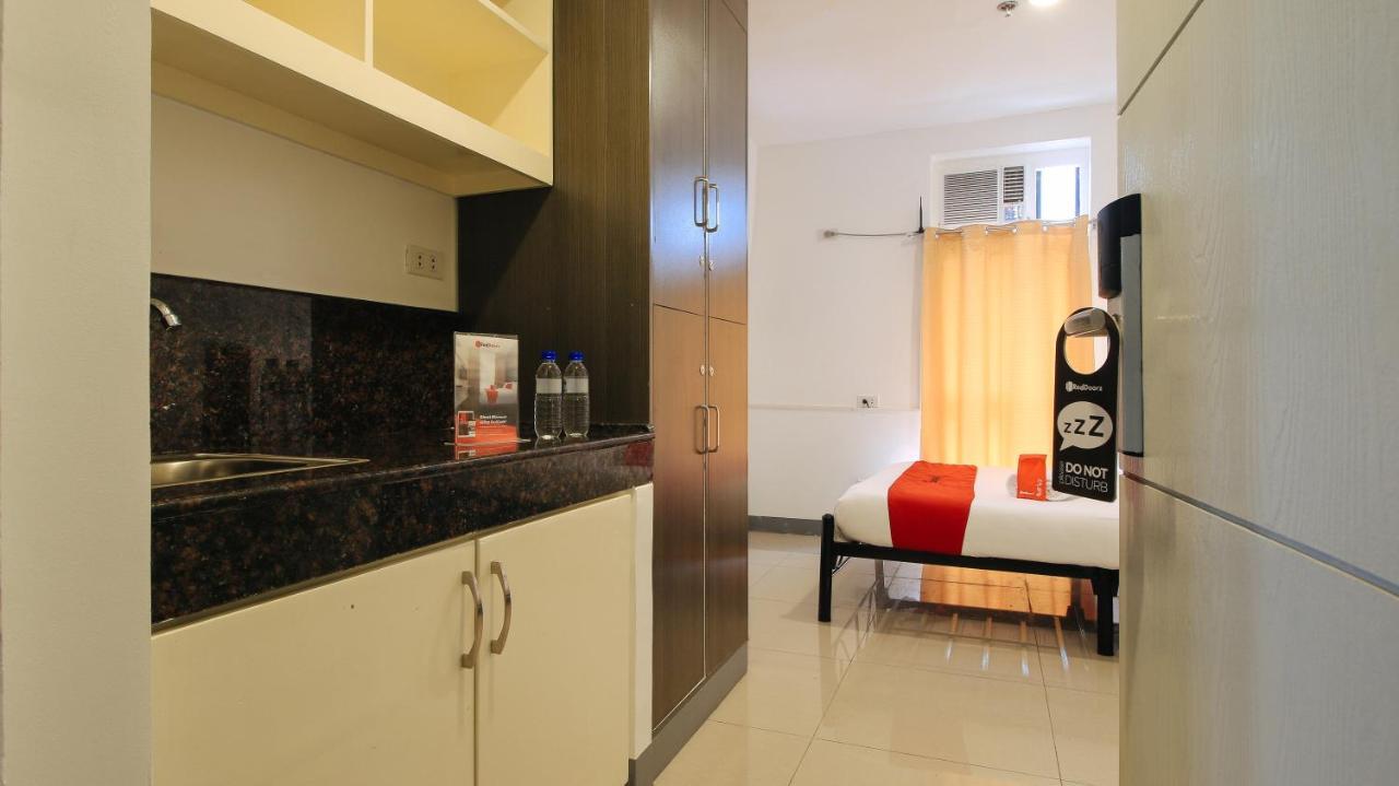 Reddoorz Plus @ Jardin Suites Guadalupe Nuevo Mandaluyong Extérieur photo
