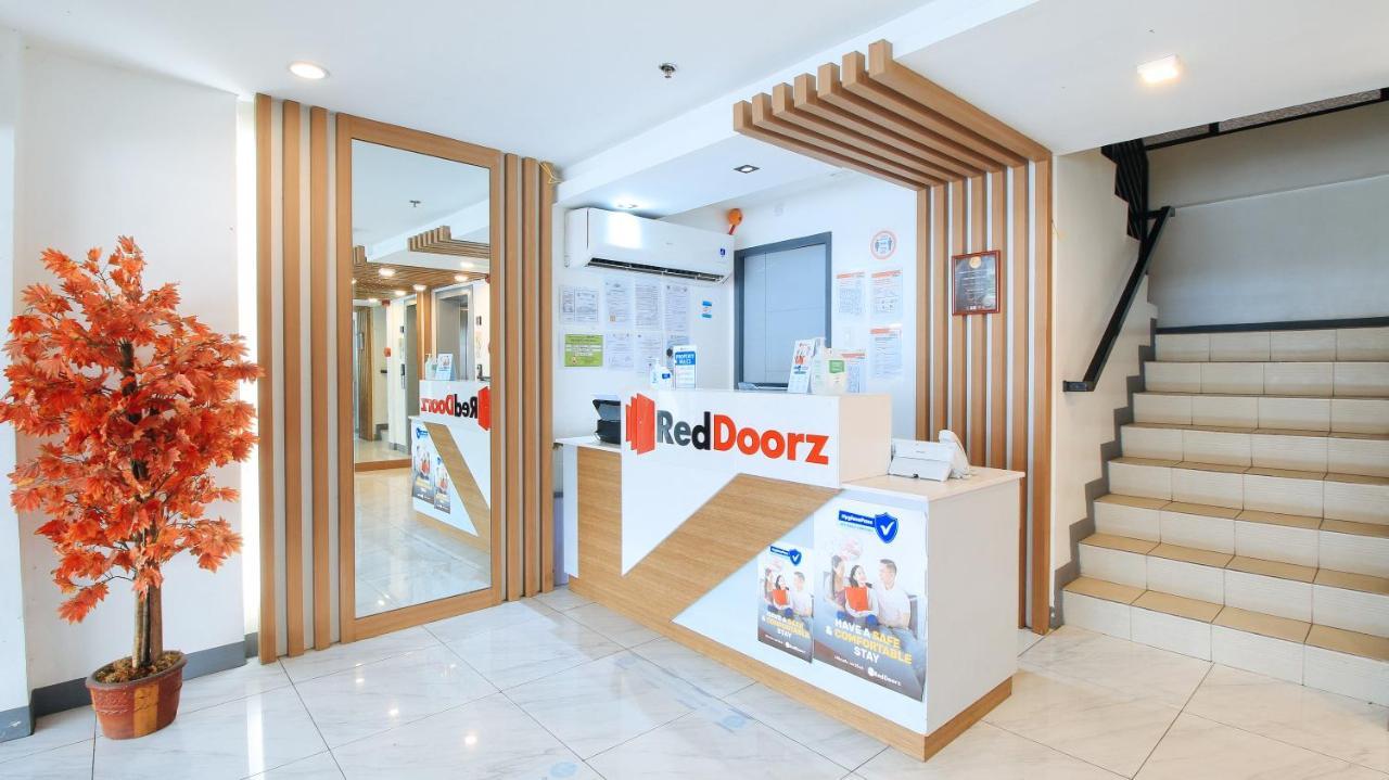 Reddoorz Plus @ Jardin Suites Guadalupe Nuevo Mandaluyong Extérieur photo