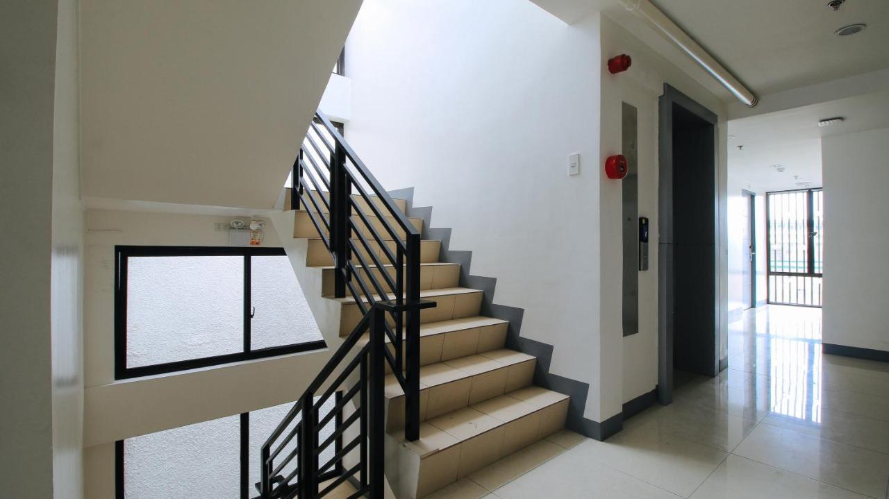 Reddoorz Plus @ Jardin Suites Guadalupe Nuevo Mandaluyong Extérieur photo